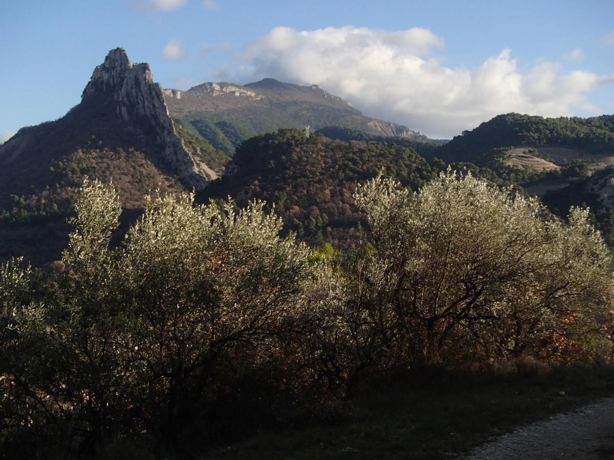 Gite De L'Ancienne Gare Buis-les-Baronnies Dış mekan fotoğraf
